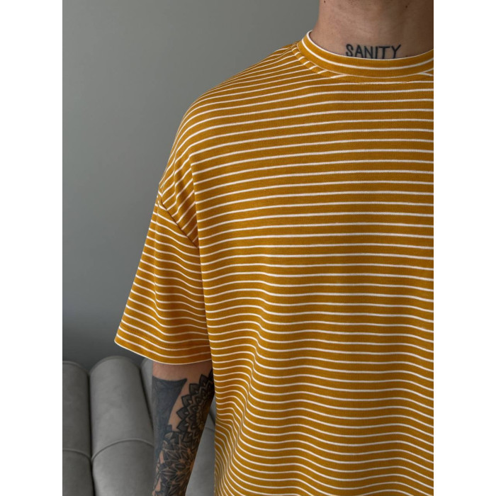 Oversize футболка у смужку