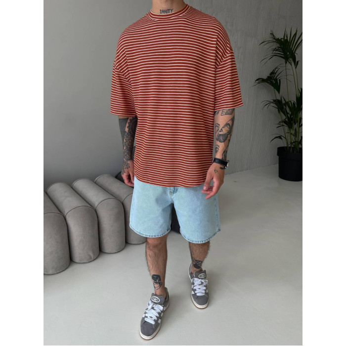 Oversize футболка у смужку