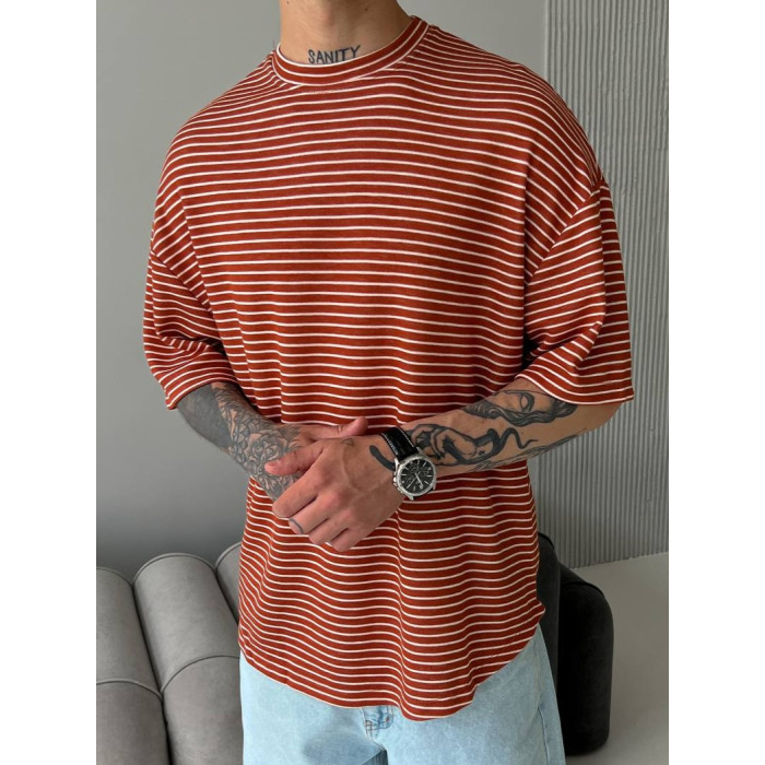 Oversize футболка у смужку