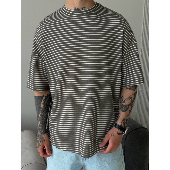 Oversize футболка у смужку