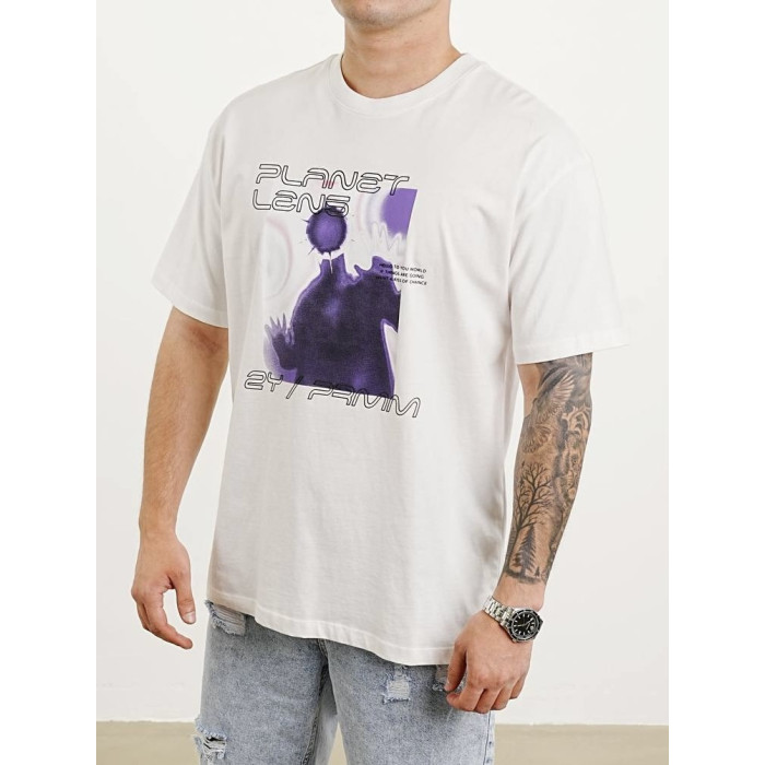 Oversize футболка з принтом