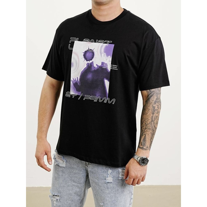 Oversize футболка з принтом