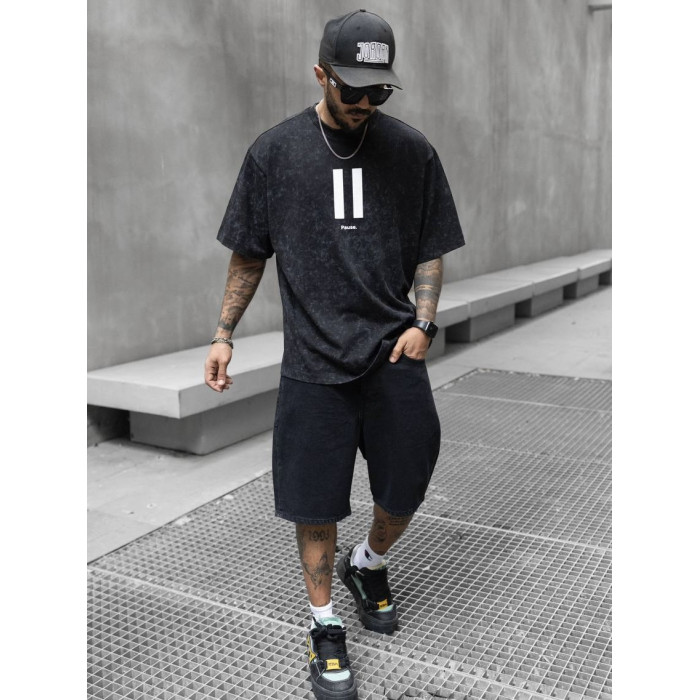 Oversize футболка з мінімалістичним принтом