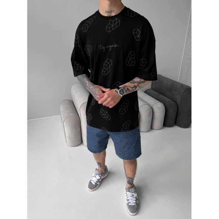 Oversize футболка з принтом