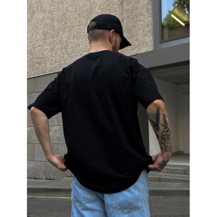 Oversize футболка з принтом