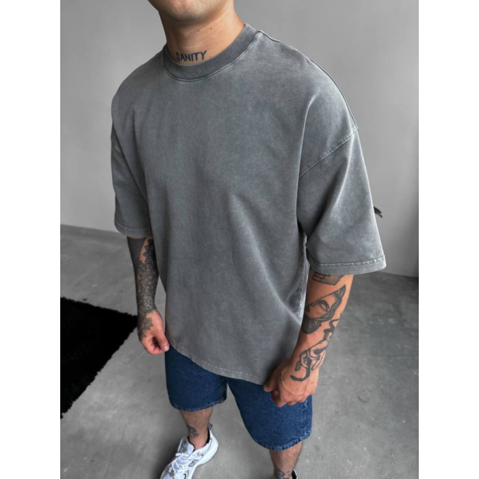 Oversize футболка з вивареної тканини