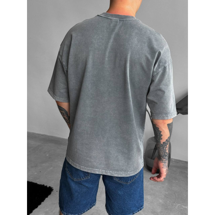 Oversize футболка з вивареної тканини