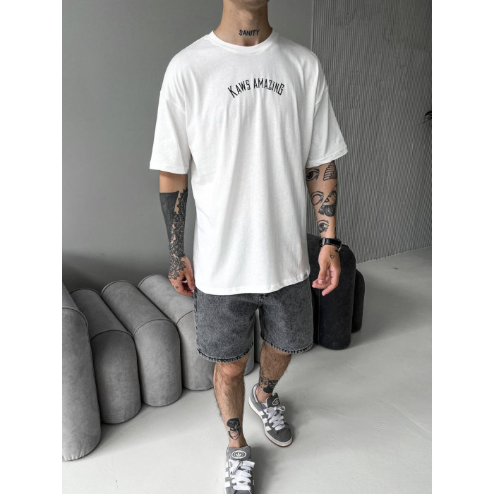 Oversize футболка з принтом