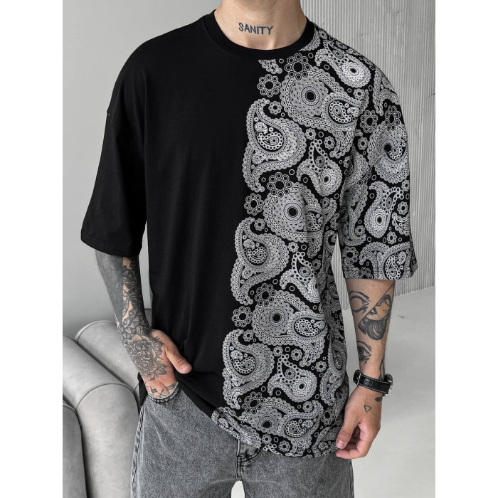 Oversize футболка з принтом