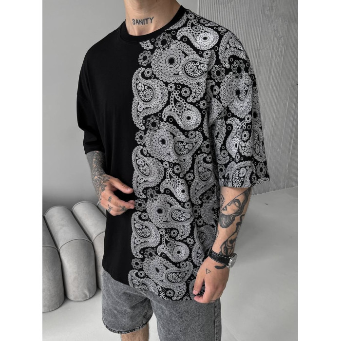 Oversize футболка з принтом