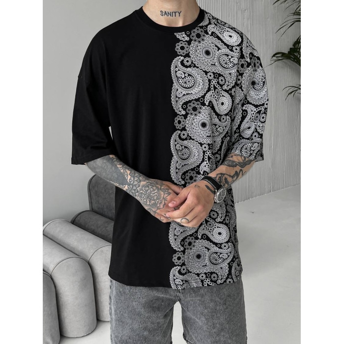 Oversize футболка з принтом