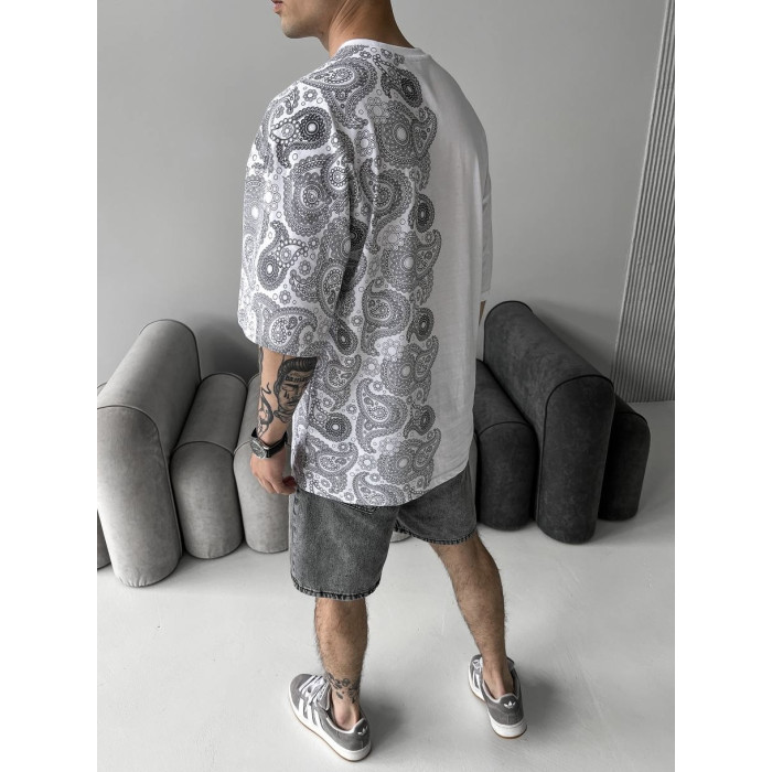 Oversize футболка з принтом