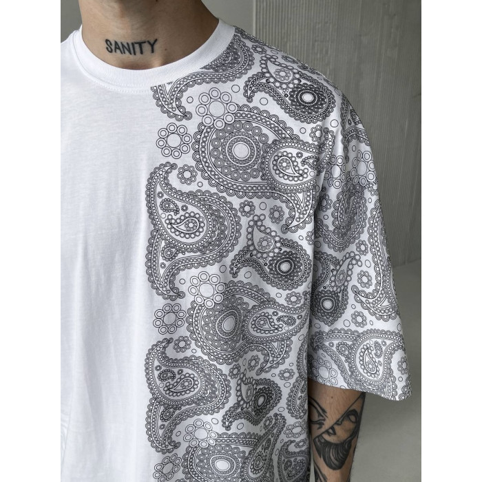 Oversize футболка з принтом
