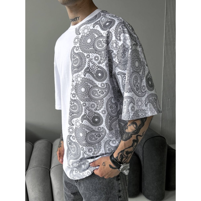 Oversize футболка з принтом