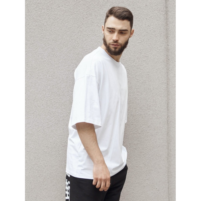 Базова футболка oversize