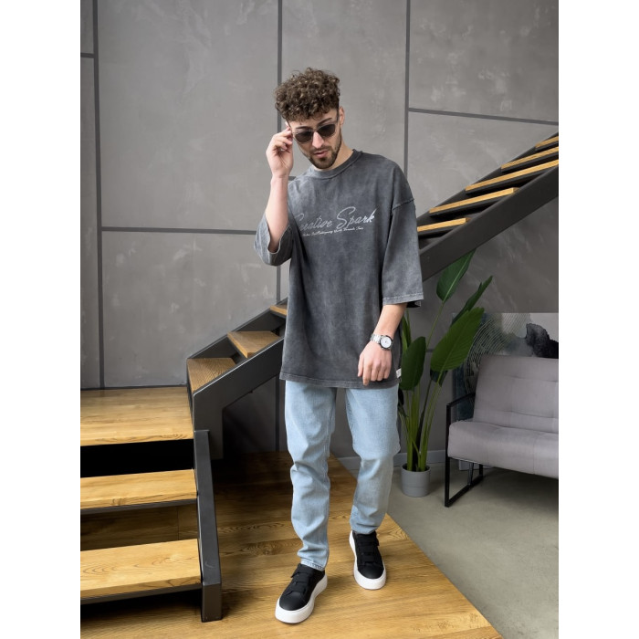 Oversize футболка з надписом