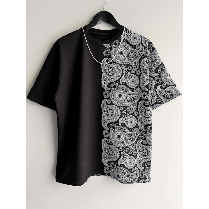 Oversize футболка з принтом