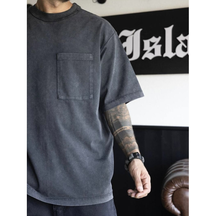 Oversize футболка з кишенею