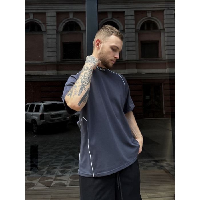 Oversize футболка з акцентною смужкою