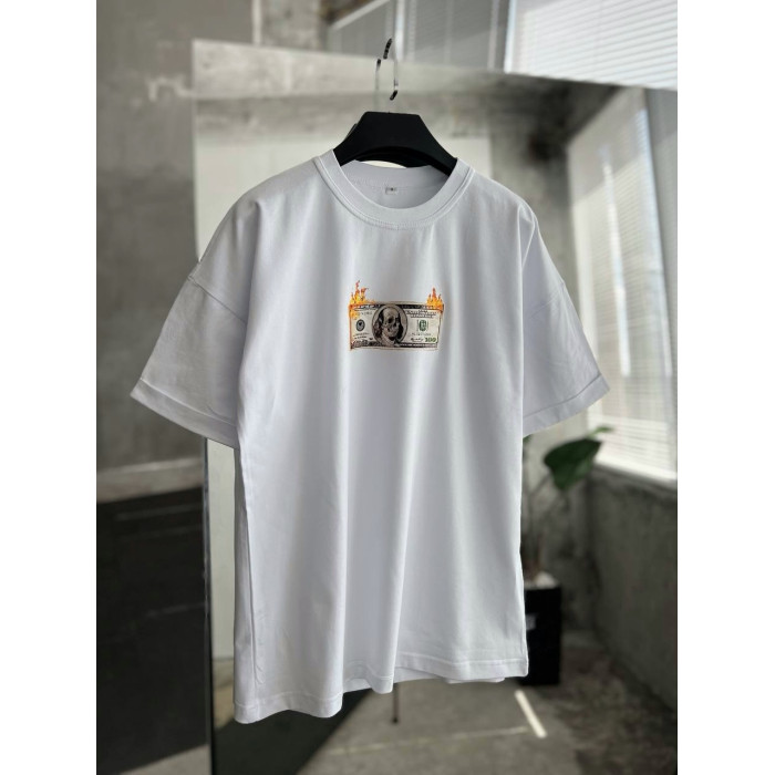 Oversize футболка з принтом