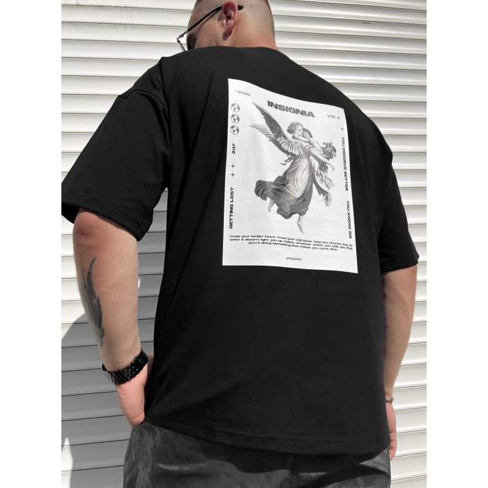 Oversize футболка з принтом