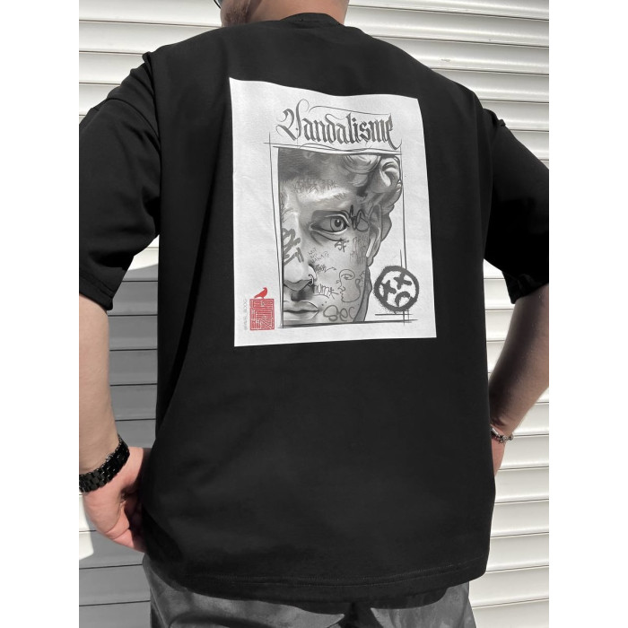 Oversize футболка з принтом