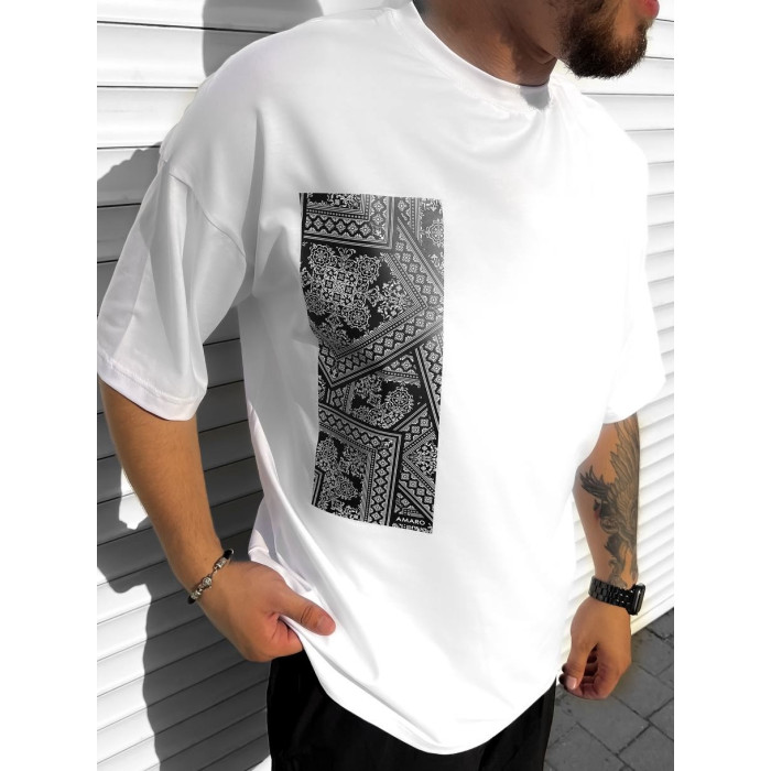 Oversize футболка з принтом