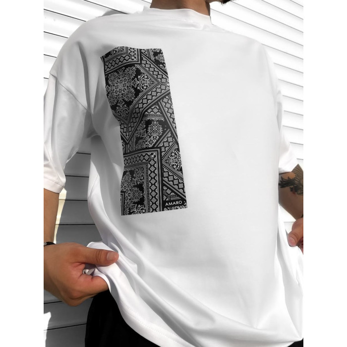 Oversize футболка з принтом