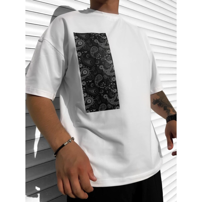 Oversize футболка з принтом