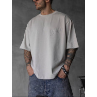 Oversize футболка з вишивкою