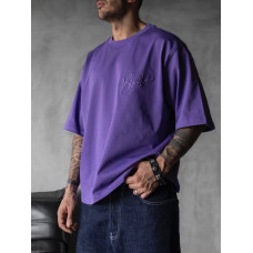 Oversize футболка з вишивкою