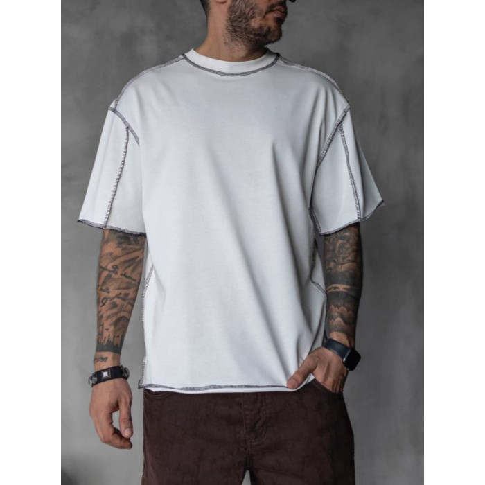 Oversize футболка з акцентними швами