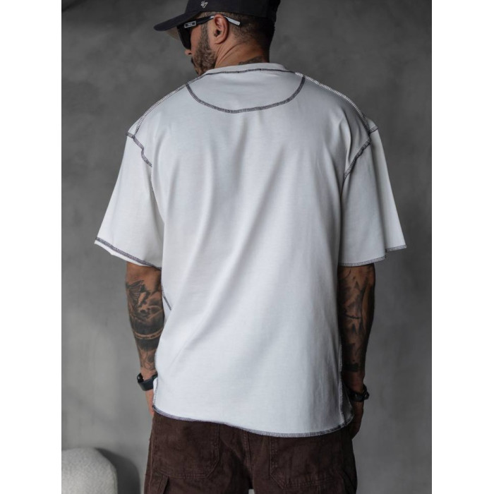 Oversize футболка з акцентними швами