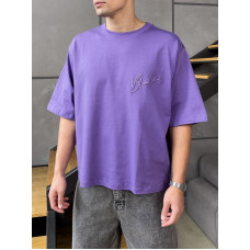 Oversize футболка з вишивкою