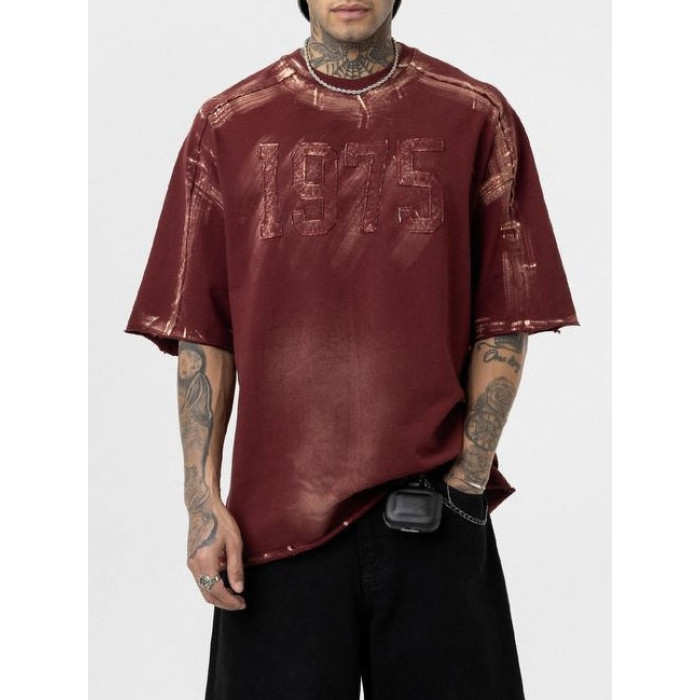 Oversize футболка з принтом