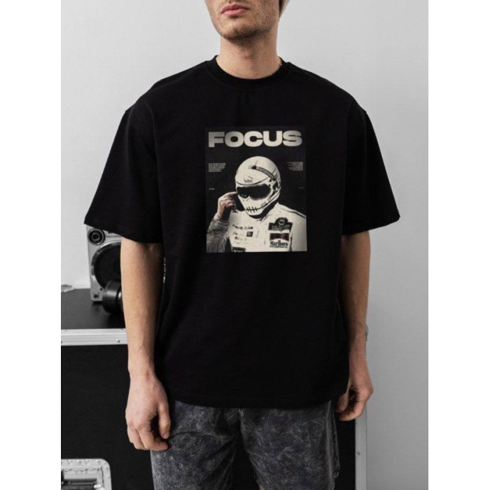 Oversize футболка з принтом