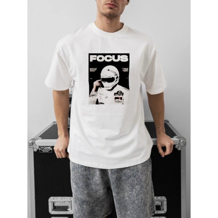 Oversize футболка з принтом