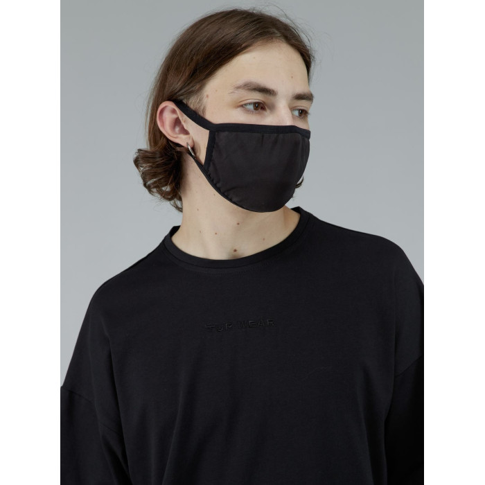 Oversize футболка з вишивкою