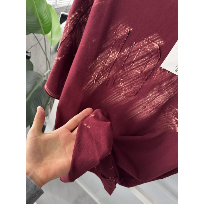 Oversize футболка з принтом