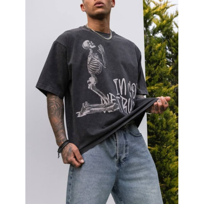 Oversize футболка з принтом