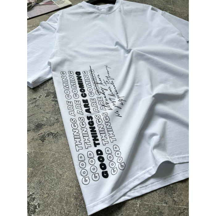 Oversize футболка з принтом