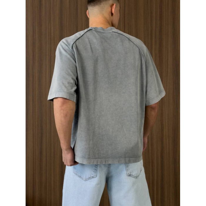 Oversize футболка з принтом