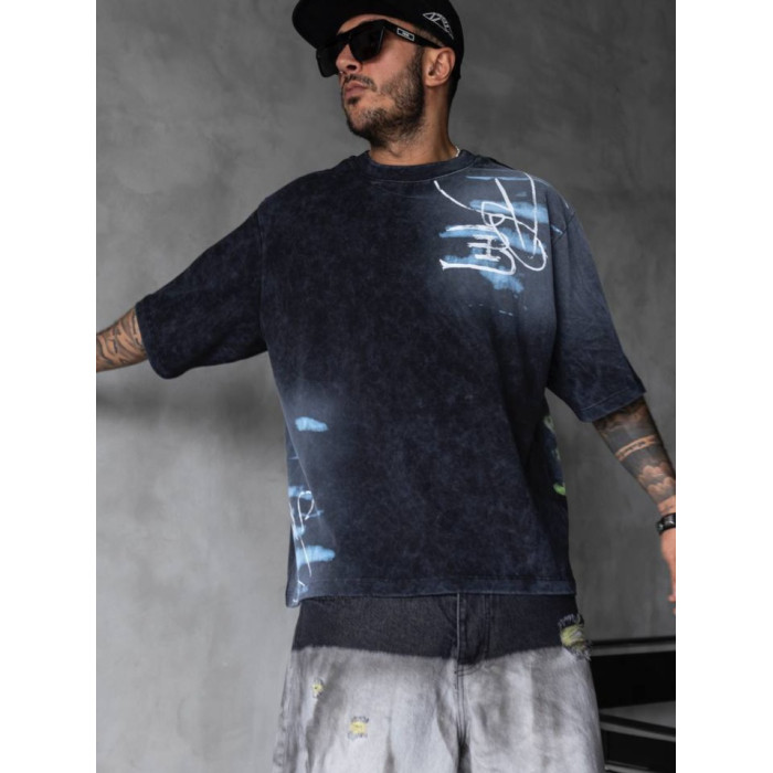 Oversize футболка з принтом