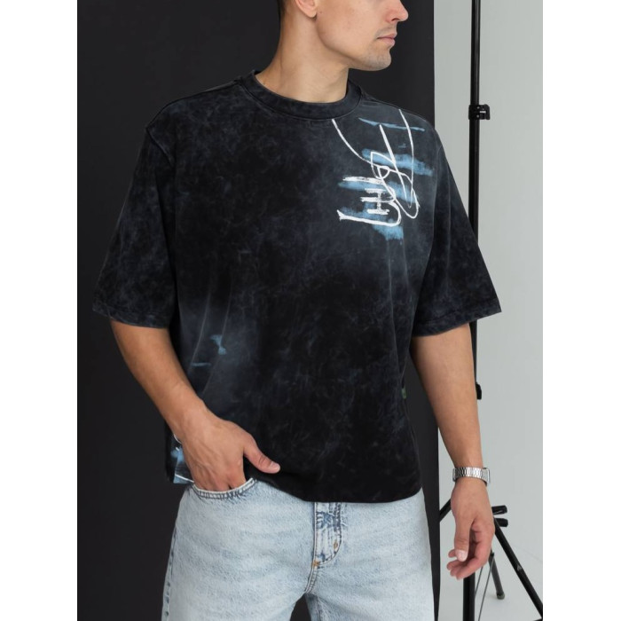Oversize футболка з принтом