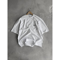 Oversize футболка з вишивкою