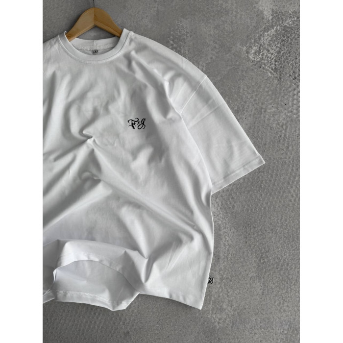 Oversize футболка з вишивкою