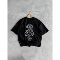 Oversize футболка з вишивкою