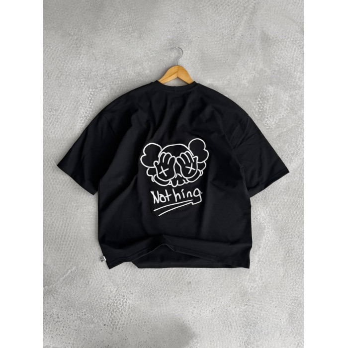 Oversize футболка з вишивкою