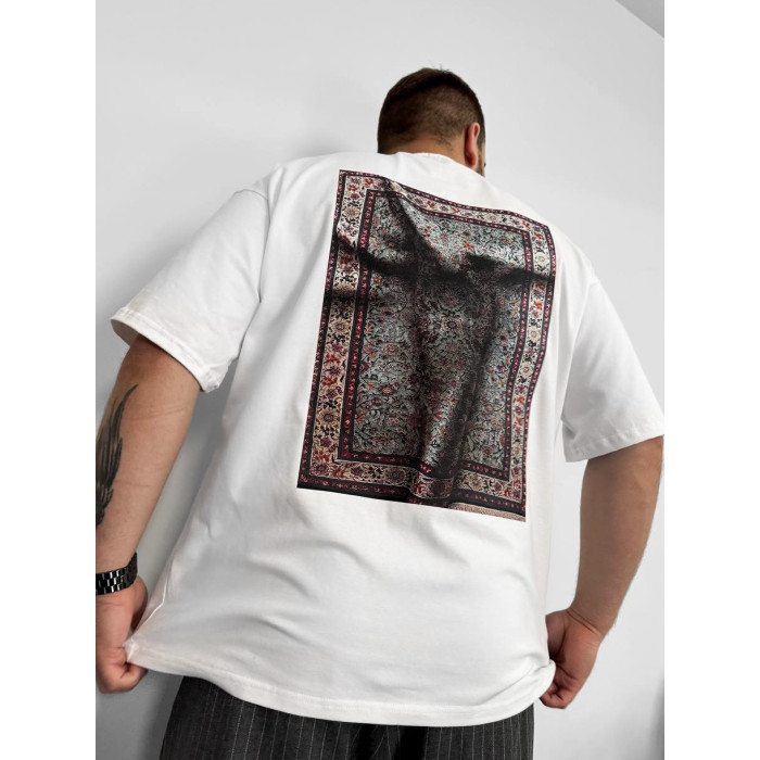 Oversize футболка з принтом