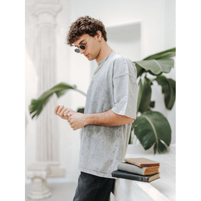 Oversize футболка з принтом